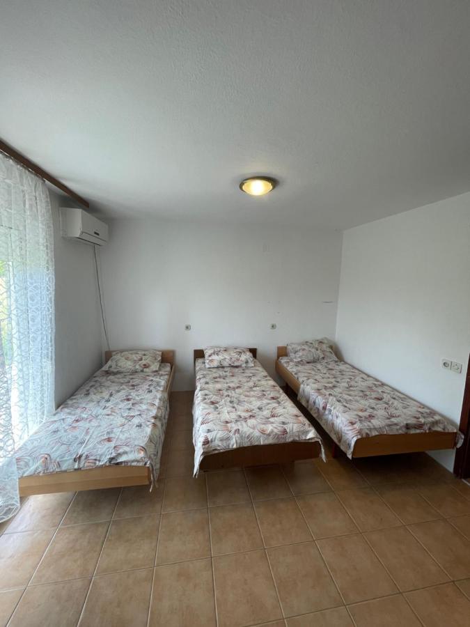Hotel Summer Sky Ulcinj Exterior foto